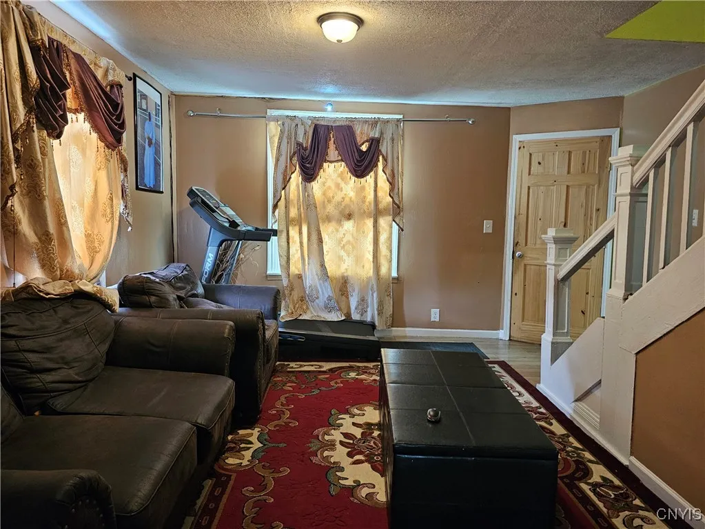 1125 Adams Street, Utica, New York 13501, Utica, New York 13501, 6 Bedrooms Bedrooms, ,2 BathroomsBathrooms,Residential,For Sale,1125 Adams Street, Utica, New York 13501,S1622117