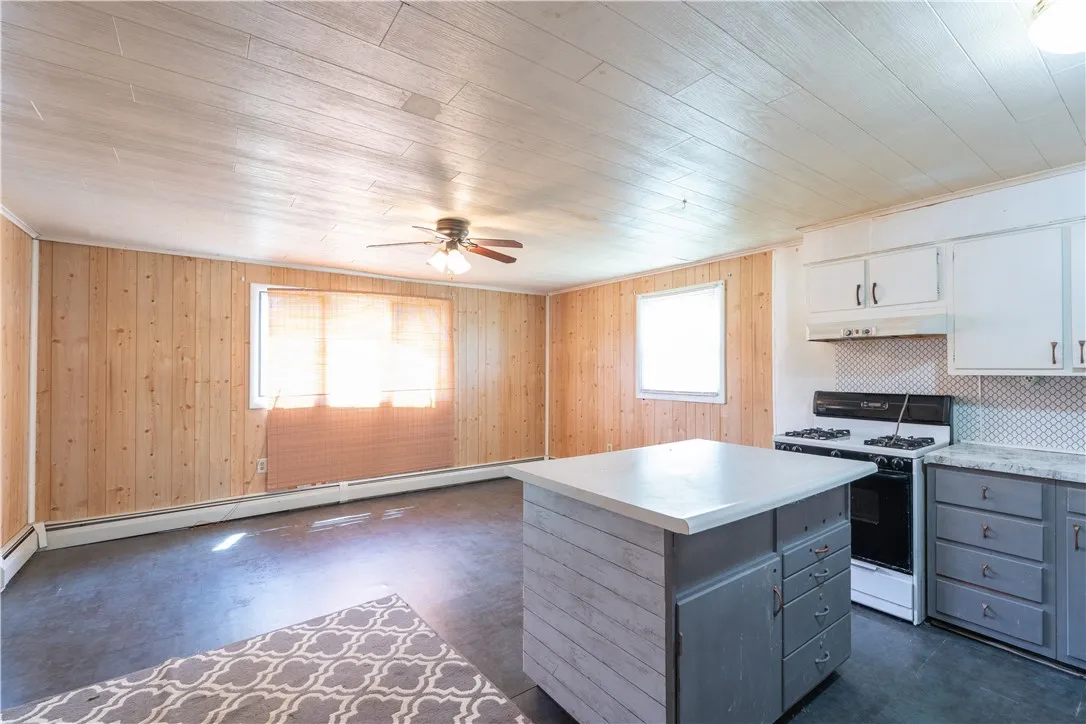 402 Whitney Valley, Almond, New York 14804, Almond, New York 14804, 3 Bedrooms Bedrooms, 6 Rooms Rooms,1 BathroomBathrooms,Residential,For Sale,402 Whitney Valley, Almond, New York 14804,R1621042