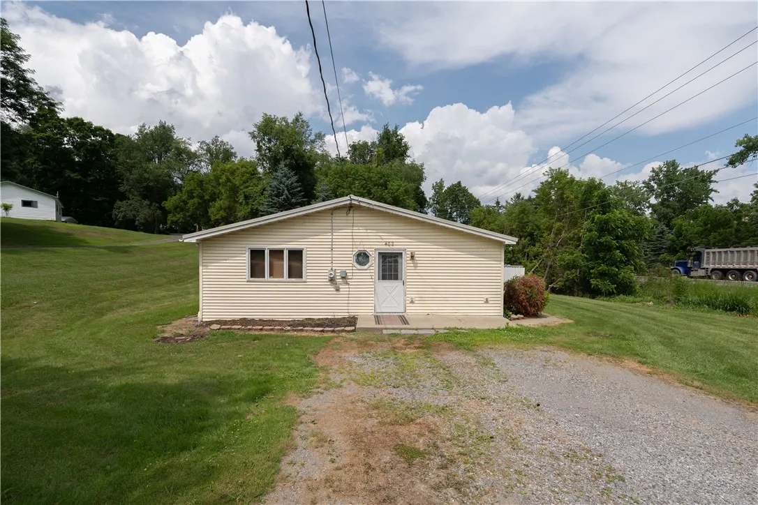 402 Whitney Valley, Almond, New York 14804, Almond, New York 14804, 3 Bedrooms Bedrooms, 6 Rooms Rooms,1 BathroomBathrooms,Residential,For Sale,402 Whitney Valley, Almond, New York 14804,R1621042