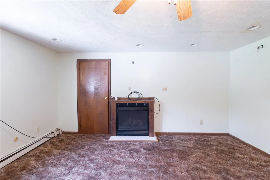 402 Whitney Valley, Almond, New York 14804, Almond, New York 14804, 3 Bedrooms Bedrooms, 6 Rooms Rooms,1 BathroomBathrooms,Residential,For Sale,402 Whitney Valley, Almond, New York 14804,R1621042