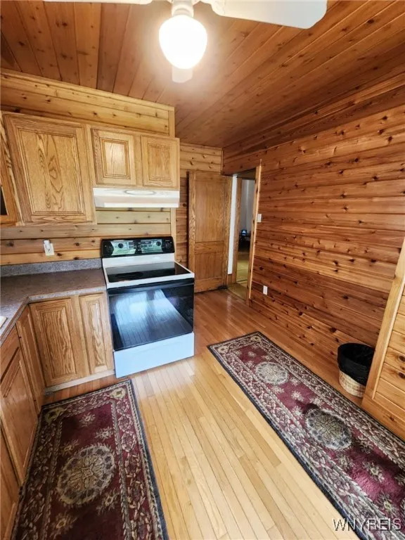 24 Jackson Avenue, Salamanca, New York 14779, Salamanca, New York 14779, 3 Bedrooms Bedrooms, 7 Rooms Rooms,1 BathroomBathrooms,Residential,For Sale,24 Jackson Avenue, Salamanca, New York 14779,B1622026