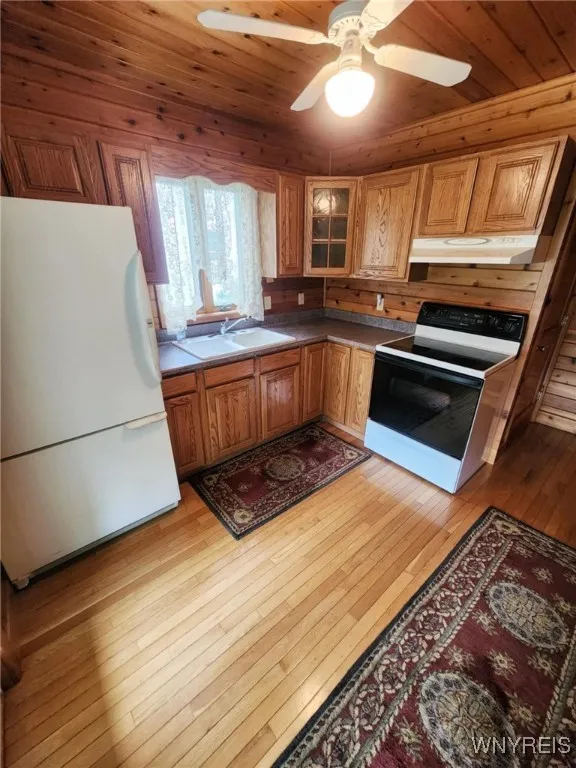 24 Jackson Avenue, Salamanca, New York 14779, Salamanca, New York 14779, 3 Bedrooms Bedrooms, 7 Rooms Rooms,1 BathroomBathrooms,Residential,For Sale,24 Jackson Avenue, Salamanca, New York 14779,B1622026