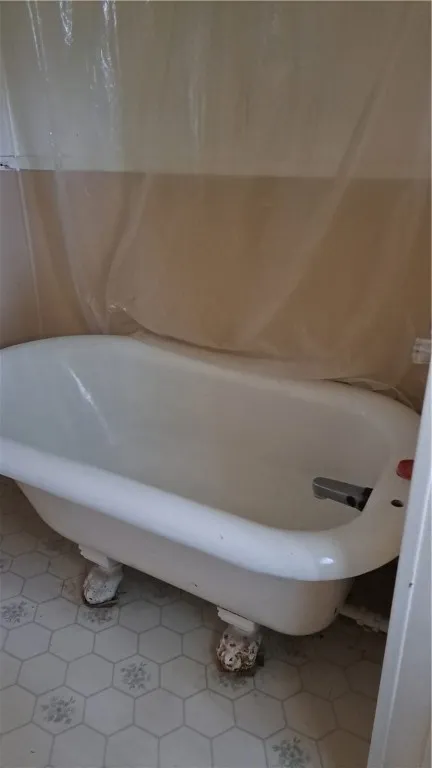 upper bathroom