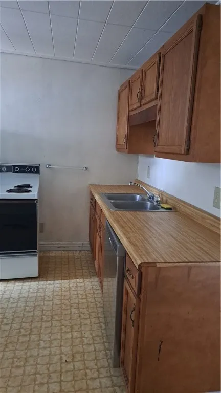 upper kitchen