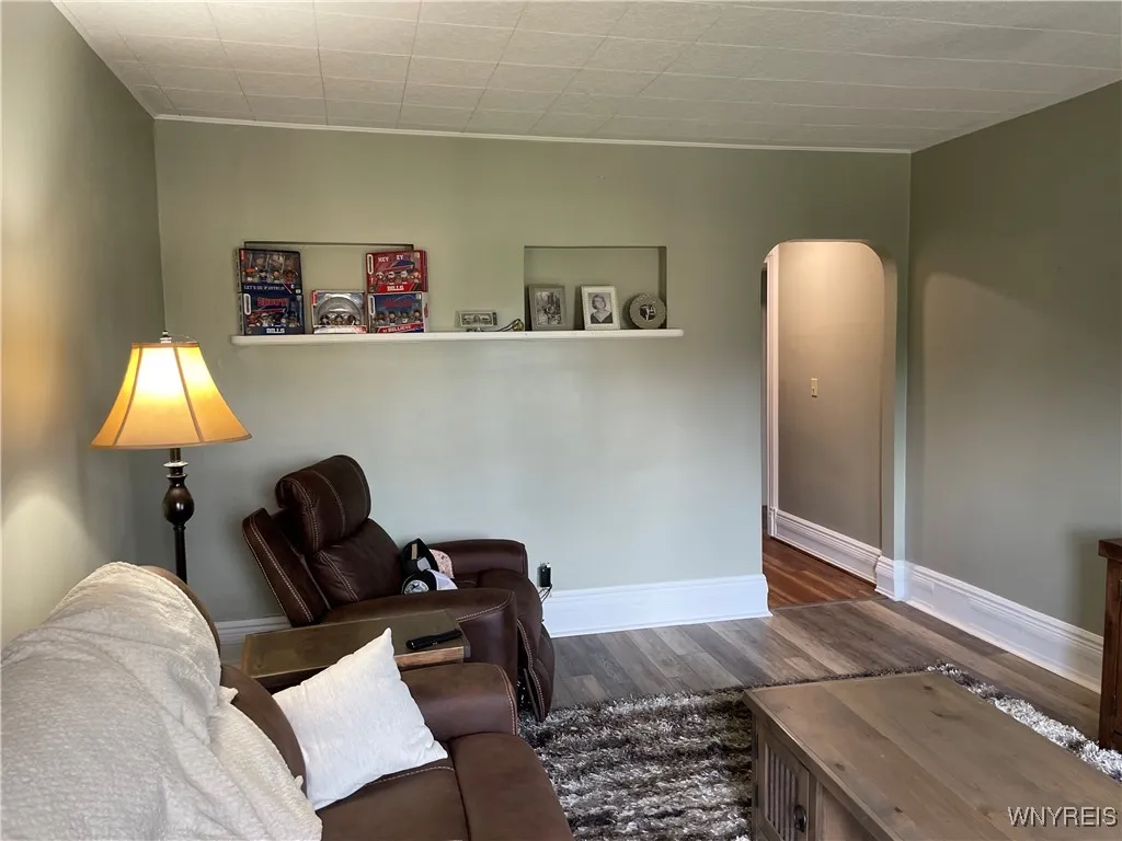 105 East Avenue, Attica, New York 14011, Attica, New York 14011, 6 Bedrooms Bedrooms, ,4 BathroomsBathrooms,Residential,For Sale,105 East Avenue, Attica, New York 14011,B1621504