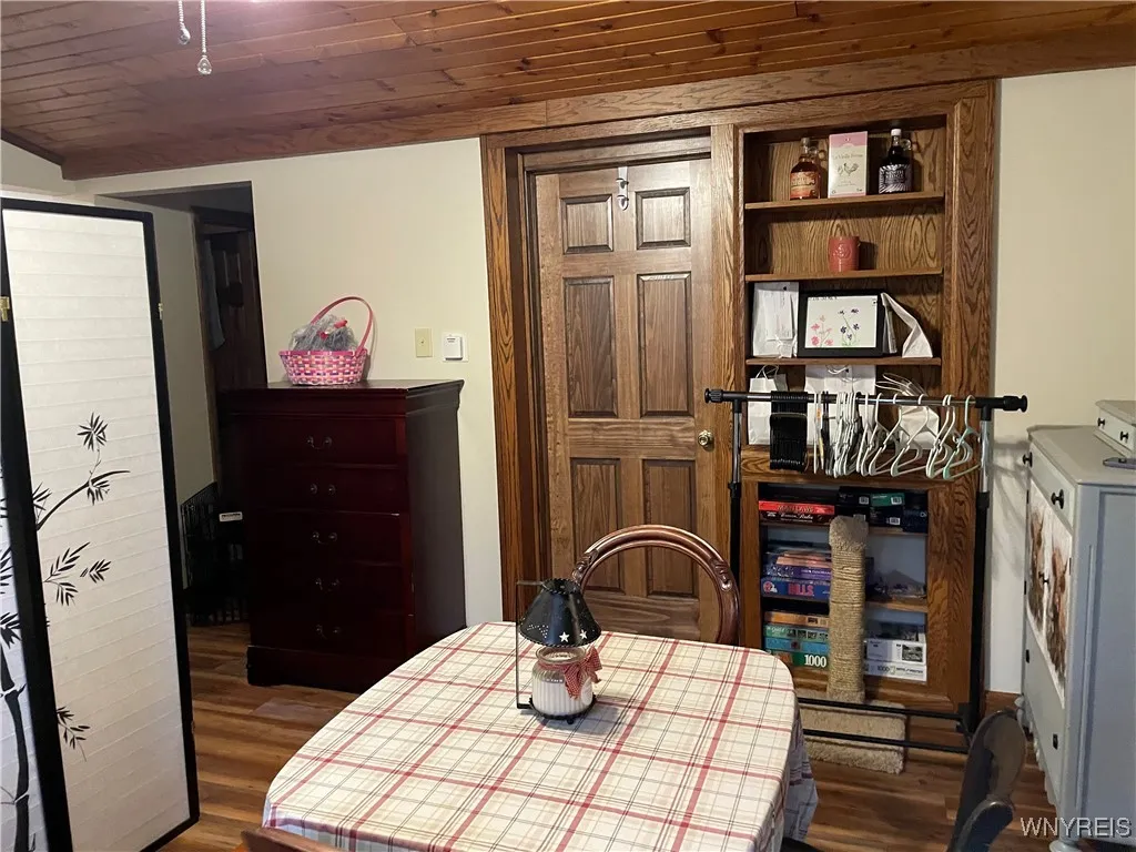 105 East Avenue, Attica, New York 14011, Attica, New York 14011, 6 Bedrooms Bedrooms, ,4 BathroomsBathrooms,Residential,For Sale,105 East Avenue, Attica, New York 14011,B1621504