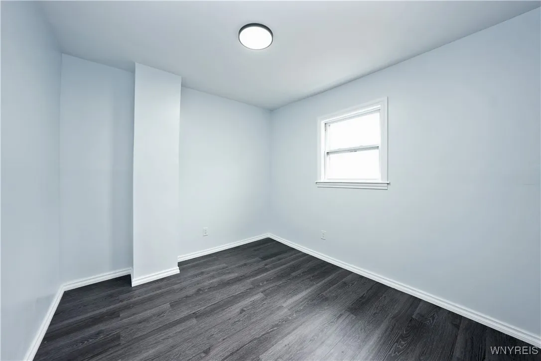 290 Riverside Avenue, Buffalo, New York 14207, Buffalo, New York 14207, 5 Bedrooms Bedrooms, 10 Rooms Rooms,2 BathroomsBathrooms,Residential,For Sale,290 Riverside Avenue, Buffalo, New York 14207,B1621666