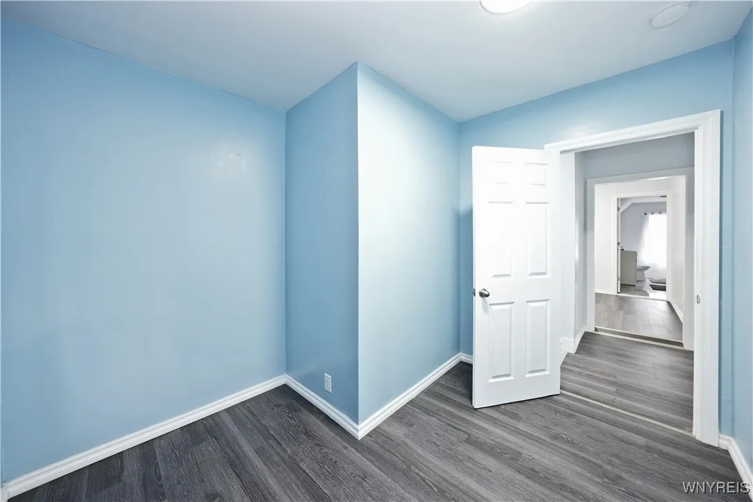 290 Riverside Avenue, Buffalo, New York 14207, Buffalo, New York 14207, 5 Bedrooms Bedrooms, 10 Rooms Rooms,2 BathroomsBathrooms,Residential,For Sale,290 Riverside Avenue, Buffalo, New York 14207,B1621666