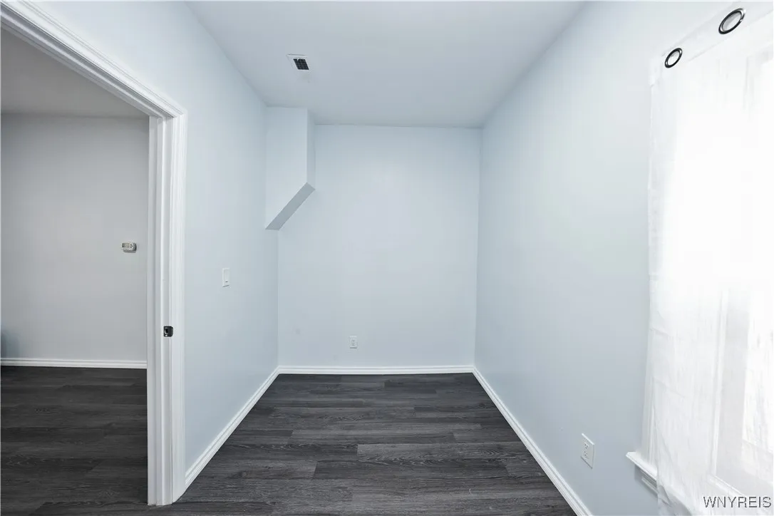 290 Riverside Avenue, Buffalo, New York 14207, Buffalo, New York 14207, 5 Bedrooms Bedrooms, 10 Rooms Rooms,2 BathroomsBathrooms,Residential,For Sale,290 Riverside Avenue, Buffalo, New York 14207,B1621666