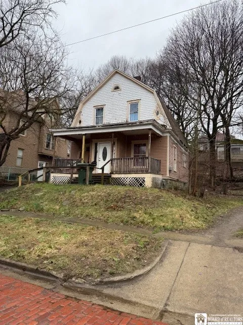 5 Peach Street, Jamestown, New York 14701, Jamestown, New York 14701, 3 Bedrooms Bedrooms, 8 Rooms Rooms,1 BathroomBathrooms,Residential,For Sale,5 Peach Street, Jamestown, New York 14701,R1621888