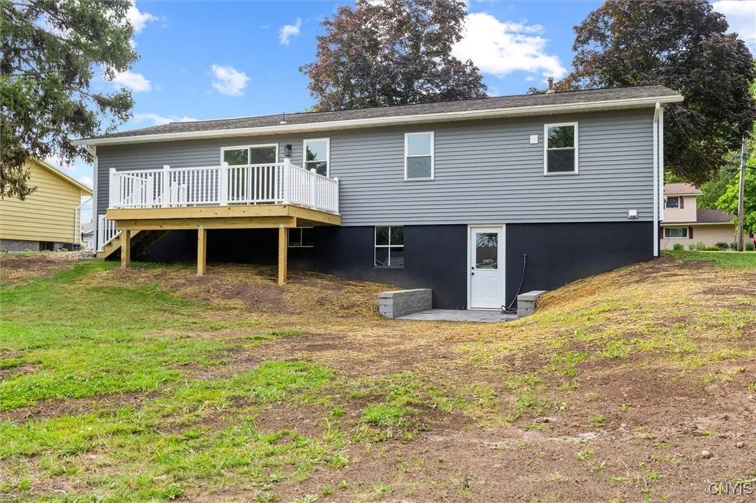 105 Benoit Drive, Geddes, New York 13209, Geddes, New York 13209, 3 Bedrooms Bedrooms, 6 Rooms Rooms,1 BathroomBathrooms,Residential,For Sale,105 Benoit Drive, Geddes, New York 13209,S1622057