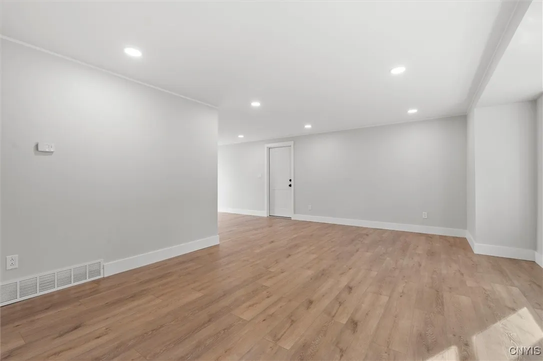 105 Benoit Drive, Geddes, New York 13209, Geddes, New York 13209, 3 Bedrooms Bedrooms, 6 Rooms Rooms,1 BathroomBathrooms,Residential,For Sale,105 Benoit Drive, Geddes, New York 13209,S1622057