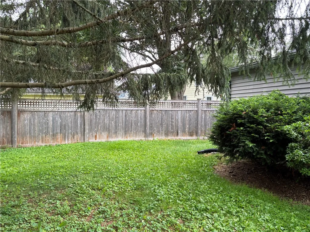 20-22 North Belmont Circle, Oneonta, New York 1382, Oneonta, New York 13820, 2 Bedrooms Bedrooms, 11 Rooms Rooms,2 BathroomsBathrooms,Residential,For Sale,20-22 North Belmont Circle, Oneonta, New York 1382,R1621076