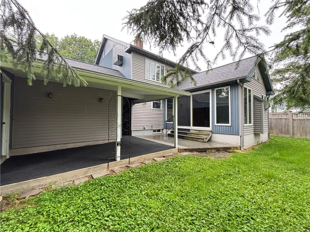 20-22 North Belmont Circle, Oneonta, New York 1382, Oneonta, New York 13820, 2 Bedrooms Bedrooms, 11 Rooms Rooms,2 BathroomsBathrooms,Residential,For Sale,20-22 North Belmont Circle, Oneonta, New York 1382,R1621076