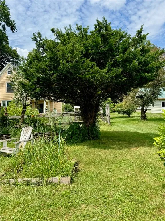 44 Bloom Street, Butternuts, New York 13776, Butternuts, New York 13776, 4 Bedrooms Bedrooms, 13 Rooms Rooms,2 BathroomsBathrooms,Residential,For Sale,44 Bloom Street, Butternuts, New York 13776,R1622129