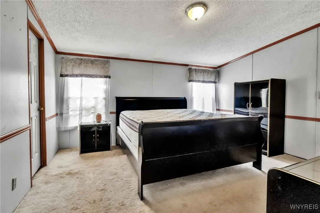 583 Evergreen Drive, Lockport Town, New York 14098, Lockport Town, New York 14098, 3 Bedrooms Bedrooms, 7 Rooms Rooms,2 BathroomsBathrooms,Residential,For Sale,583 Evergreen Drive, Lockport Town, New York 14098,B1622109