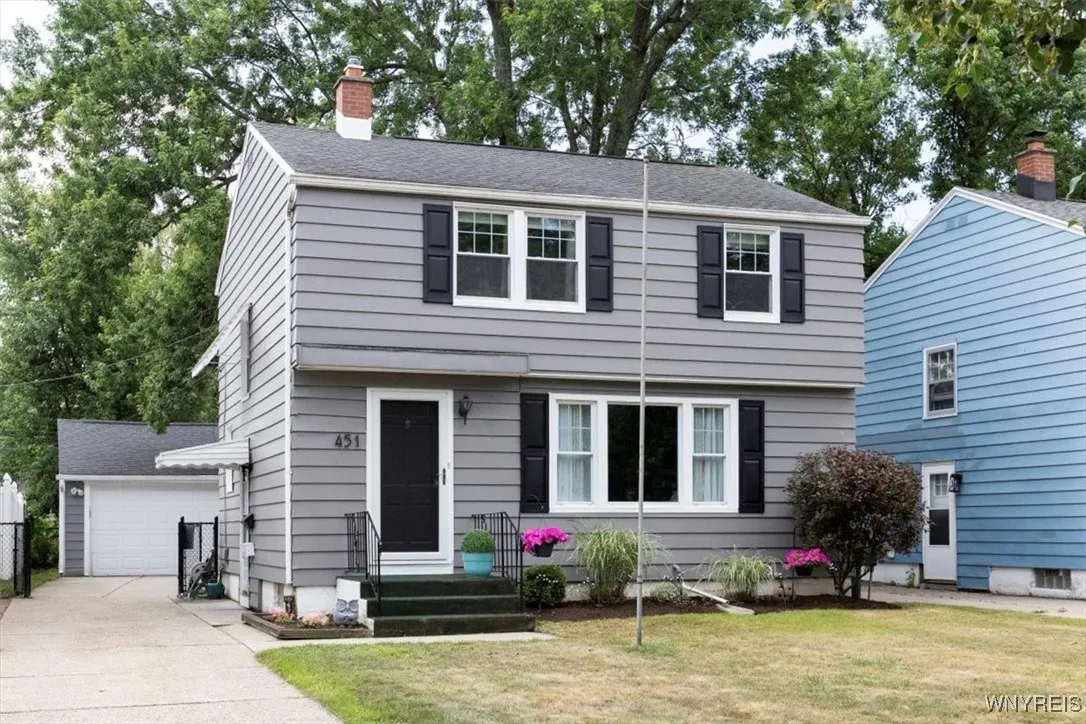 451 Moore Avenue, Tonawanda, New York 14223, Tonawanda, New York 14223, 3 Bedrooms Bedrooms, 6 Rooms Rooms,1 BathroomBathrooms,Residential,For Sale,451 Moore Avenue, Tonawanda, New York 14223,B1621947