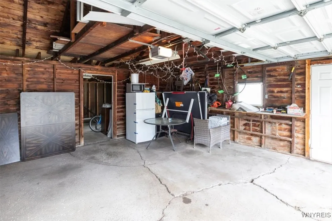 451 Moore Avenue, Tonawanda, New York 14223, Tonawanda, New York 14223, 3 Bedrooms Bedrooms, 6 Rooms Rooms,1 BathroomBathrooms,Residential,For Sale,451 Moore Avenue, Tonawanda, New York 14223,B1621947