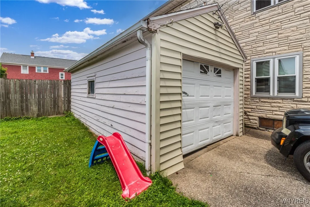 296 Parkridge Avenue, Buffalo, New York 14215, Buffalo, New York 14215, 3 Bedrooms Bedrooms, 6 Rooms Rooms,1 BathroomBathrooms,Residential,For Sale,296 Parkridge Avenue, Buffalo, New York 14215,B1622127
