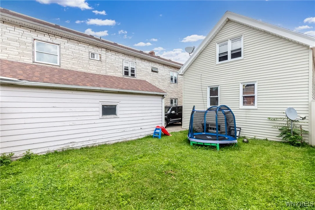 296 Parkridge Avenue, Buffalo, New York 14215, Buffalo, New York 14215, 3 Bedrooms Bedrooms, 6 Rooms Rooms,1 BathroomBathrooms,Residential,For Sale,296 Parkridge Avenue, Buffalo, New York 14215,B1622127