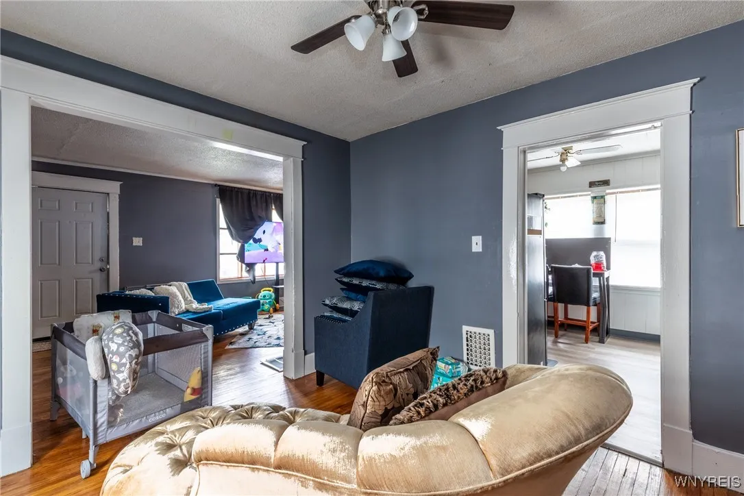 296 Parkridge Avenue, Buffalo, New York 14215, Buffalo, New York 14215, 3 Bedrooms Bedrooms, 6 Rooms Rooms,1 BathroomBathrooms,Residential,For Sale,296 Parkridge Avenue, Buffalo, New York 14215,B1622127
