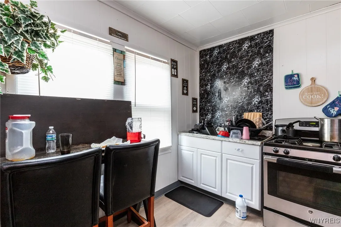 296 Parkridge Avenue, Buffalo, New York 14215, Buffalo, New York 14215, 3 Bedrooms Bedrooms, 6 Rooms Rooms,1 BathroomBathrooms,Residential,For Sale,296 Parkridge Avenue, Buffalo, New York 14215,B1622127