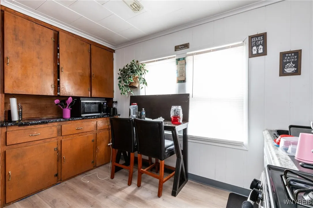 296 Parkridge Avenue, Buffalo, New York 14215, Buffalo, New York 14215, 3 Bedrooms Bedrooms, 6 Rooms Rooms,1 BathroomBathrooms,Residential,For Sale,296 Parkridge Avenue, Buffalo, New York 14215,B1622127