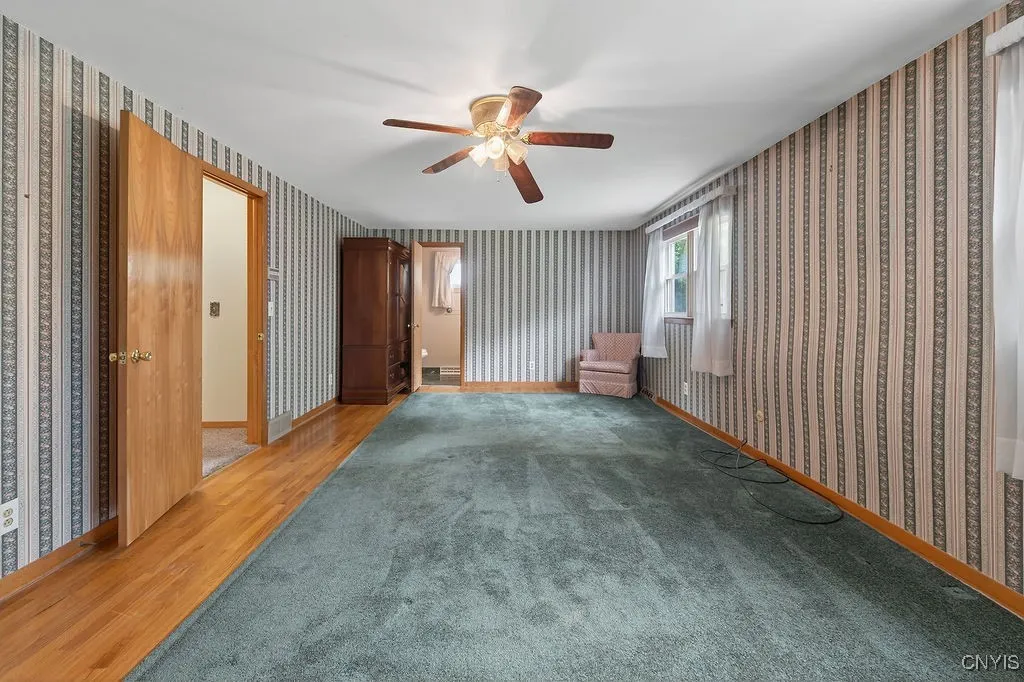 Owners bedroom, huge room with double closets and a full bath