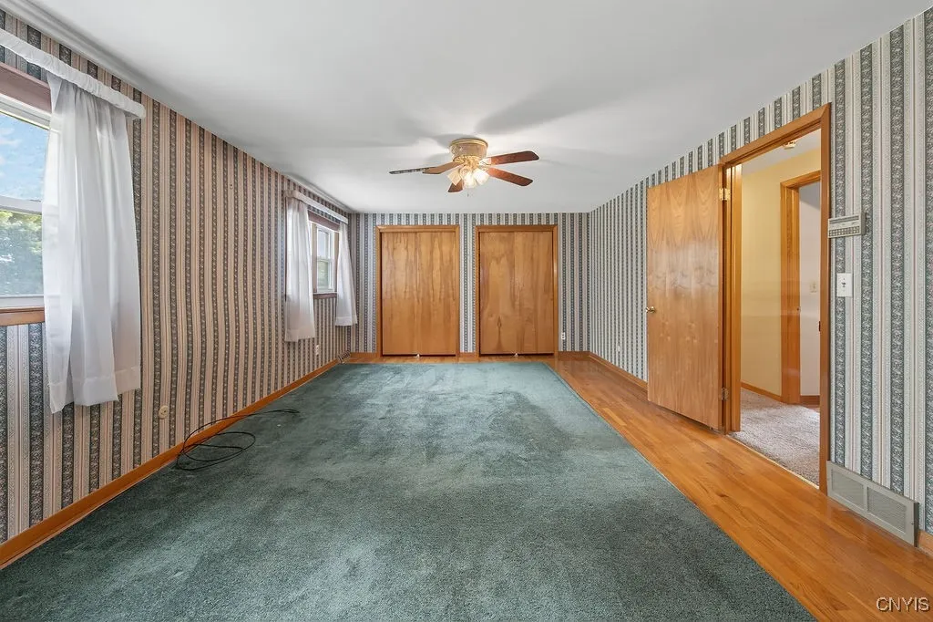 Owners bedroom, huge room with double closets and a full bath