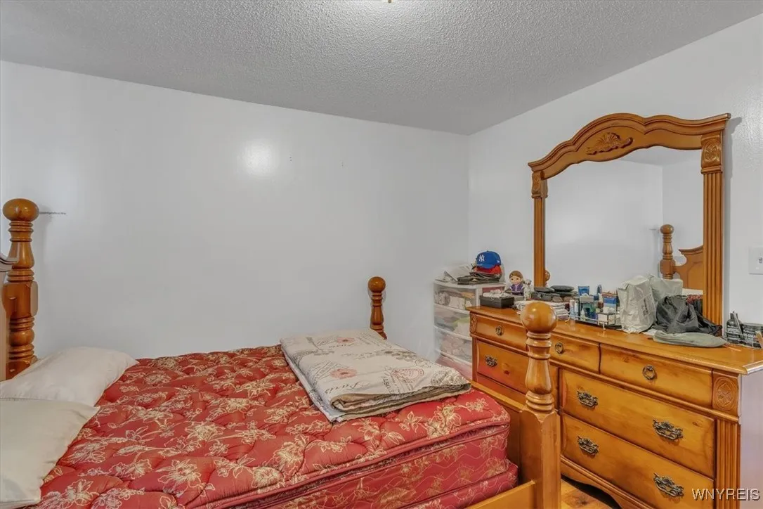 35 Toelsin Road, Cheektowaga, New York 14225, Cheektowaga, New York 14225, 5 Bedrooms Bedrooms, ,2 BathroomsBathrooms,Residential,For Sale,35 Toelsin Road, Cheektowaga, New York 14225,B1621914