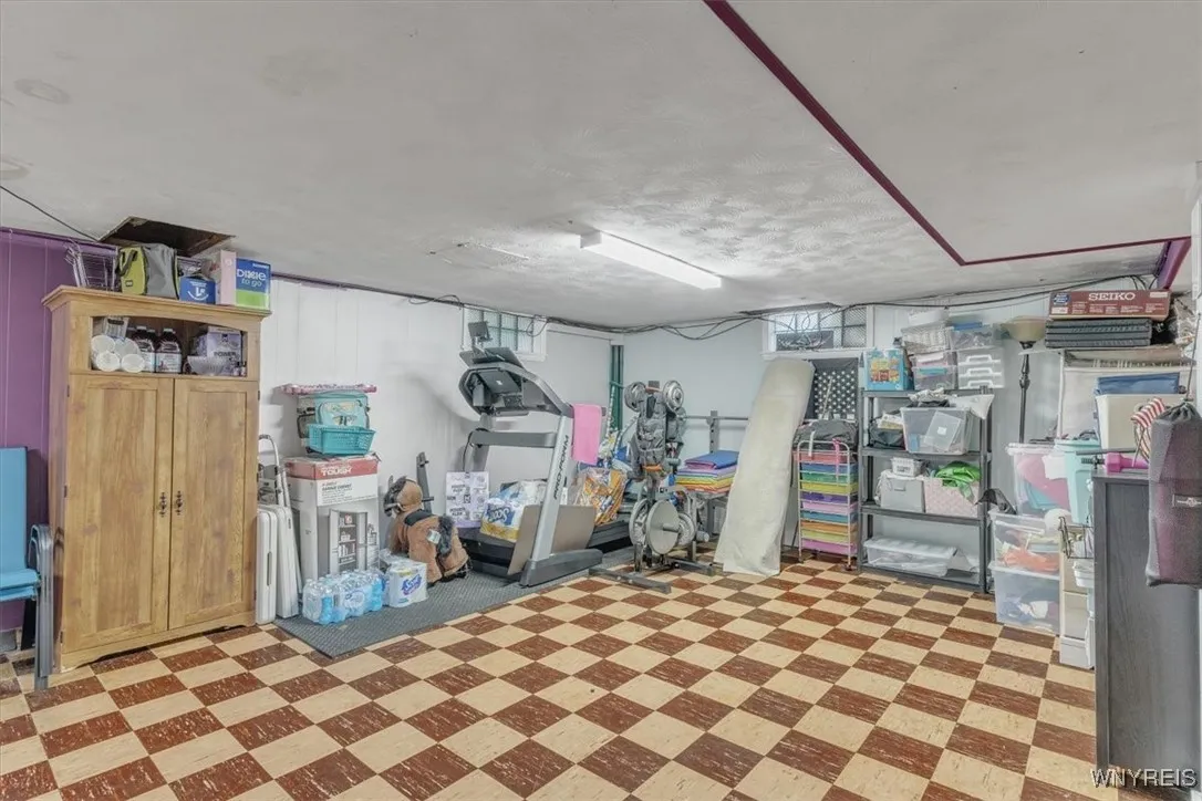 35 Toelsin Road, Cheektowaga, New York 14225, Cheektowaga, New York 14225, 5 Bedrooms Bedrooms, ,2 BathroomsBathrooms,Residential,For Sale,35 Toelsin Road, Cheektowaga, New York 14225,B1621914