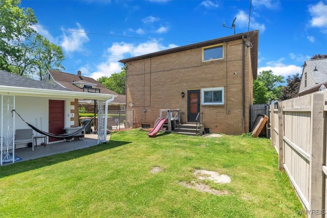 35 Toelsin Road, Cheektowaga, New York 14225, Cheektowaga, New York 14225, 5 Bedrooms Bedrooms, ,2 BathroomsBathrooms,Residential,For Sale,35 Toelsin Road, Cheektowaga, New York 14225,B1621914