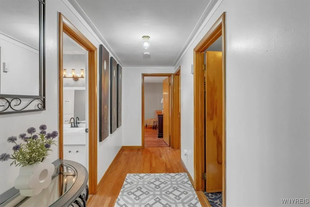 35 Toelsin Road, Cheektowaga, New York 14225, Cheektowaga, New York 14225, 5 Bedrooms Bedrooms, ,2 BathroomsBathrooms,Residential,For Sale,35 Toelsin Road, Cheektowaga, New York 14225,B1621914