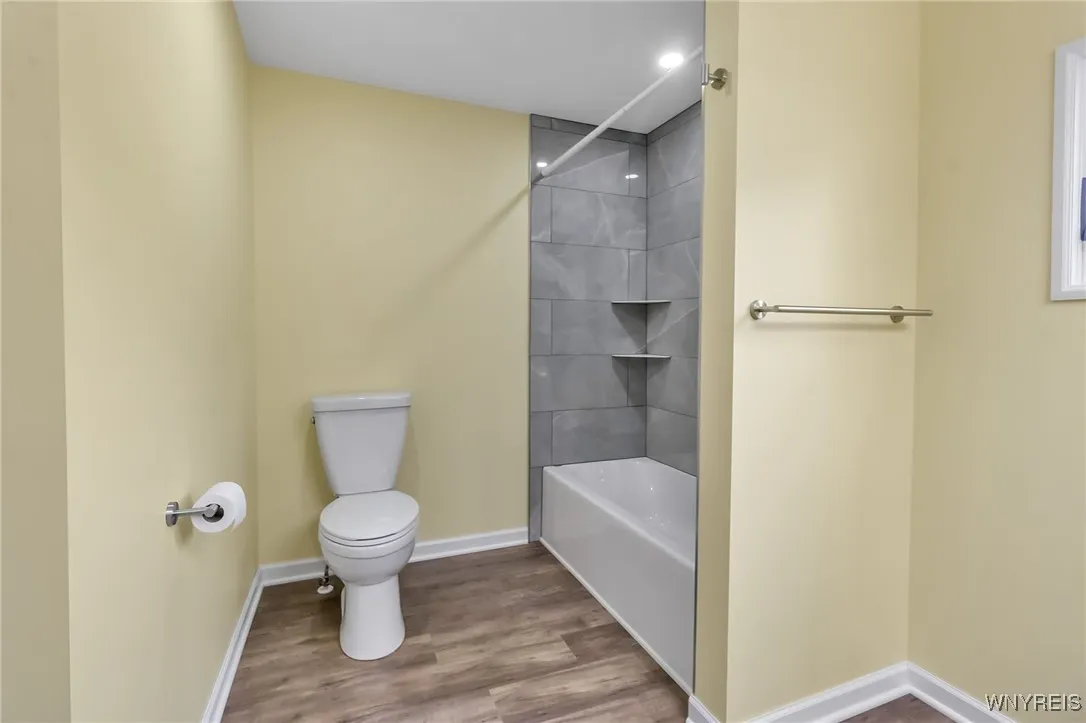 383 Birchwood Drive, Lockport Town, New York 14094, Lockport Town, New York 14094, 3 Bedrooms Bedrooms, 5 Rooms Rooms,Residential,For Sale,383 Birchwood Drive, Lockport Town, New York 14094,B1622138