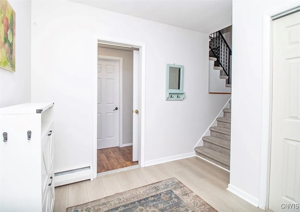 112 Haverhill Drive, Dewitt, New York 13214, De Witt, New York 13214, 4 Bedrooms Bedrooms, 9 Rooms Rooms,2 BathroomsBathrooms,Residential,For Sale,112 Haverhill Drive, Dewitt, New York 13214,S1622019