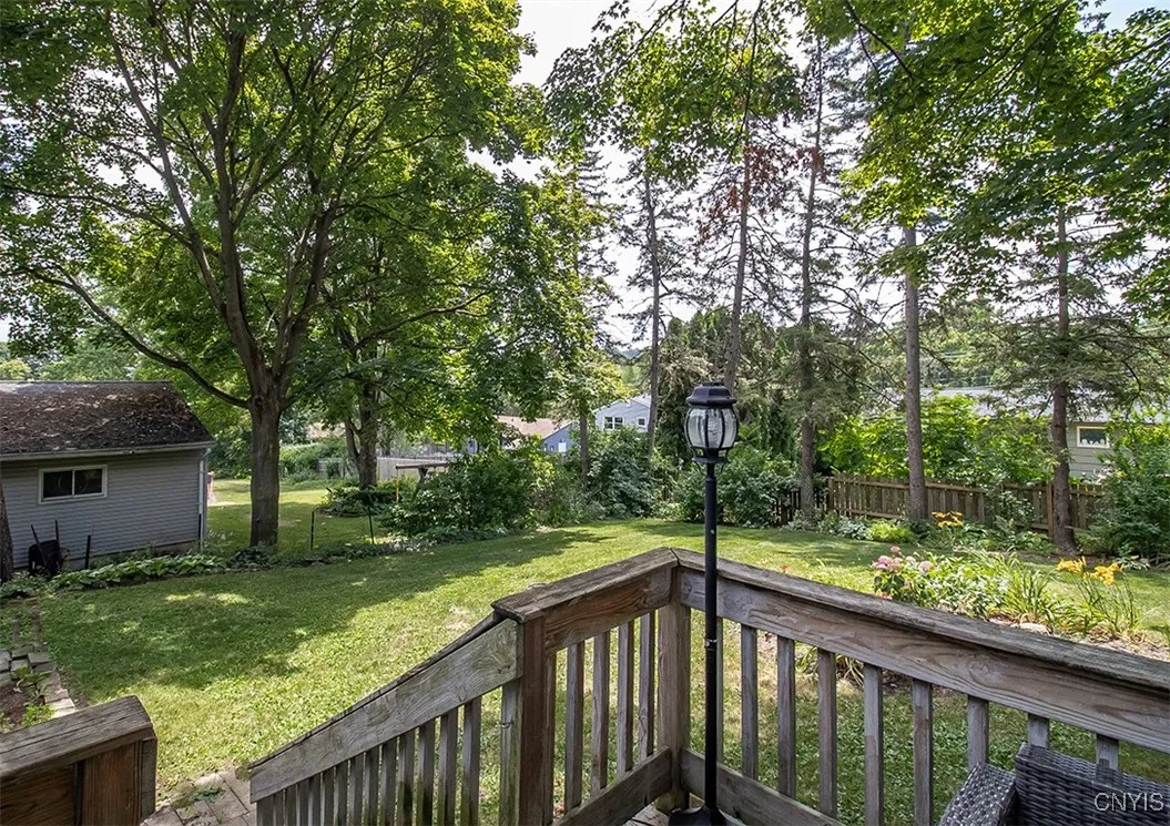 112 Haverhill Drive, Dewitt, New York 13214, De Witt, New York 13214, 4 Bedrooms Bedrooms, 9 Rooms Rooms,2 BathroomsBathrooms,Residential,For Sale,112 Haverhill Drive, Dewitt, New York 13214,S1622019