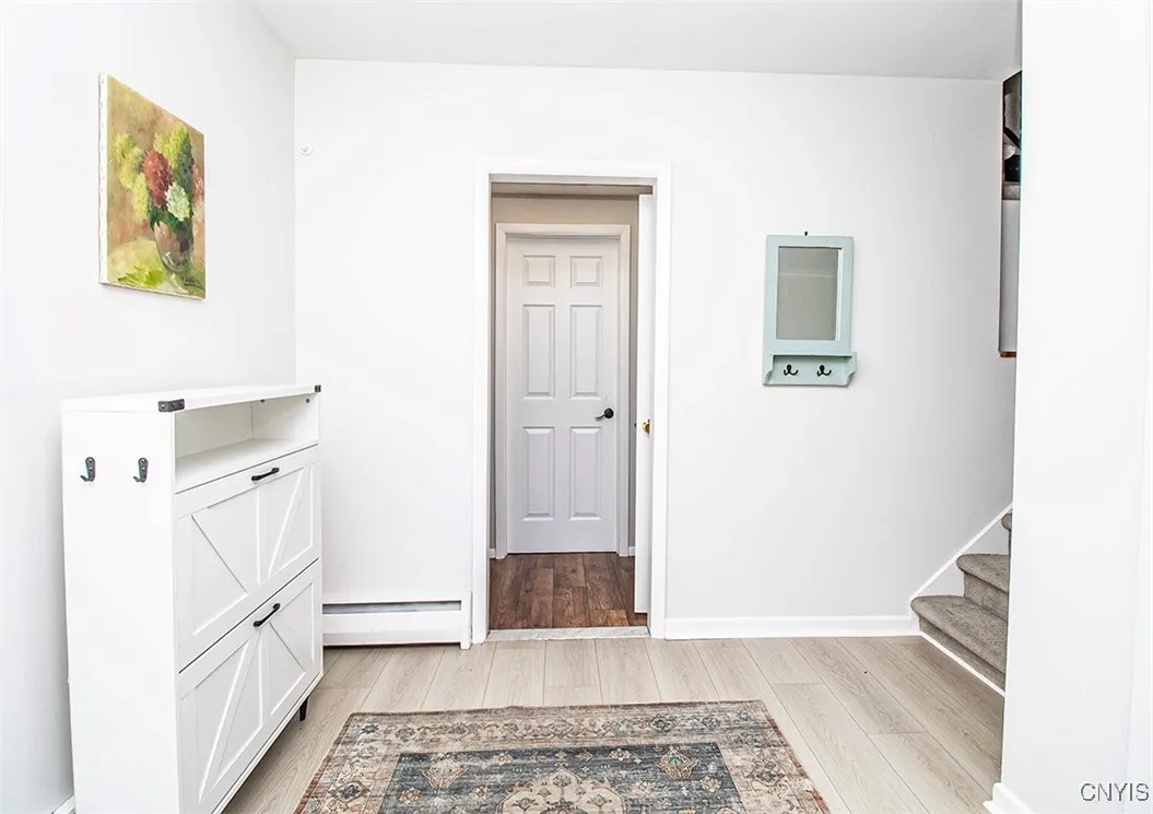 112 Haverhill Drive, Dewitt, New York 13214, De Witt, New York 13214, 4 Bedrooms Bedrooms, 9 Rooms Rooms,2 BathroomsBathrooms,Residential,For Sale,112 Haverhill Drive, Dewitt, New York 13214,S1622019