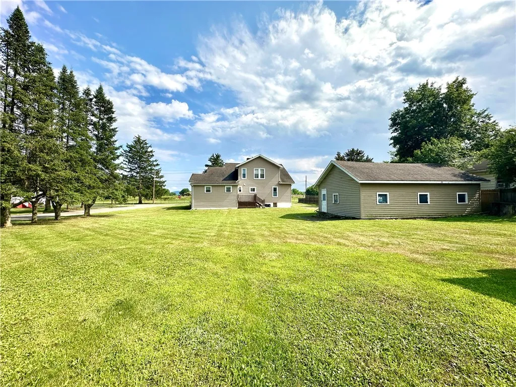 750 Reservoir Street, Elmira City, New York 14905, Elmira City, New York 14905, 5 Bedrooms Bedrooms, ,2 BathroomsBathrooms,Residential,For Sale,750 Reservoir Street, Elmira City, New York 14905,R1622151