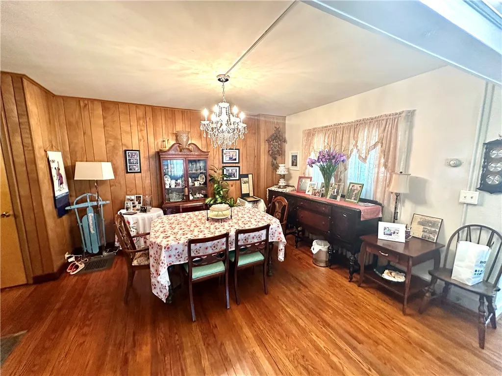 750 Reservoir Street, Elmira City, New York 14905, Elmira City, New York 14905, 5 Bedrooms Bedrooms, ,2 BathroomsBathrooms,Residential,For Sale,750 Reservoir Street, Elmira City, New York 14905,R1622151