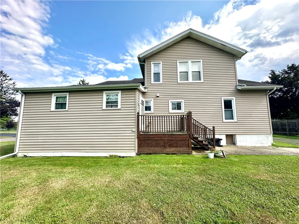 750 Reservoir Street, Elmira City, New York 14905, Elmira City, New York 14905, 5 Bedrooms Bedrooms, ,2 BathroomsBathrooms,Residential,For Sale,750 Reservoir Street, Elmira City, New York 14905,R1622151