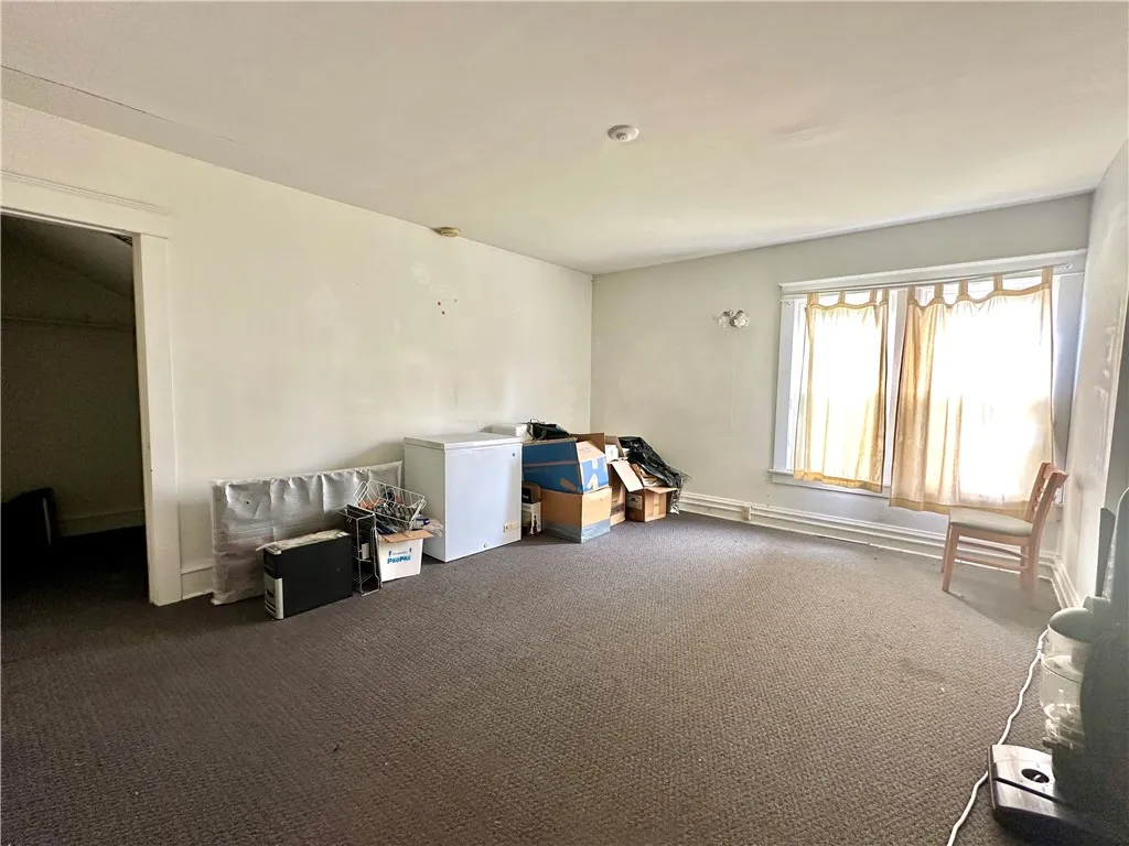 2nd floor BR1