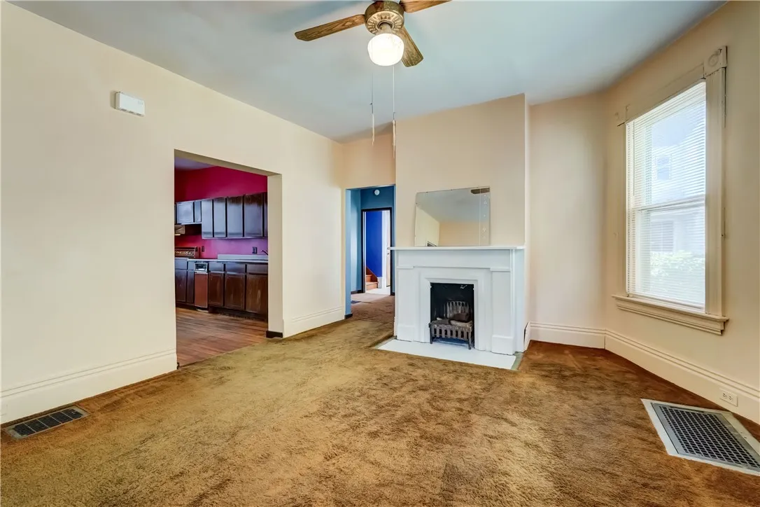 121 Merriman Street, Rochester, New York 14607, Rochester, New York 14607, 5 Bedrooms Bedrooms, 10 Rooms Rooms,2 BathroomsBathrooms,Residential,For Sale,121 Merriman Street, Rochester, New York 14607,R1621065