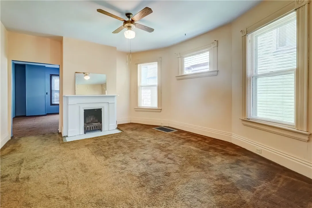 121 Merriman Street, Rochester, New York 14607, Rochester, New York 14607, 5 Bedrooms Bedrooms, 10 Rooms Rooms,2 BathroomsBathrooms,Residential,For Sale,121 Merriman Street, Rochester, New York 14607,R1621065