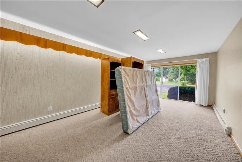 12 Sunset Drive, Afton, New York 13730, Afton, New York 13730, 4 Bedrooms Bedrooms, 13 Rooms Rooms,2 BathroomsBathrooms,Residential,For Sale,12 Sunset Drive, Afton, New York 13730,R1622056
