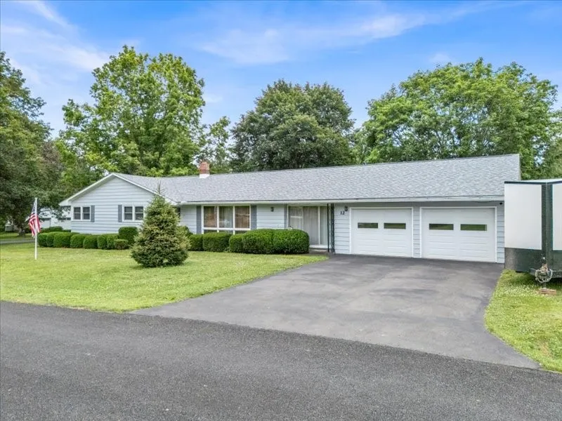 12 Sunset Drive, Afton, New York 13730, Afton, New York 13730, 4 Bedrooms Bedrooms, 13 Rooms Rooms,2 BathroomsBathrooms,Residential,For Sale,12 Sunset Drive, Afton, New York 13730,R1622056