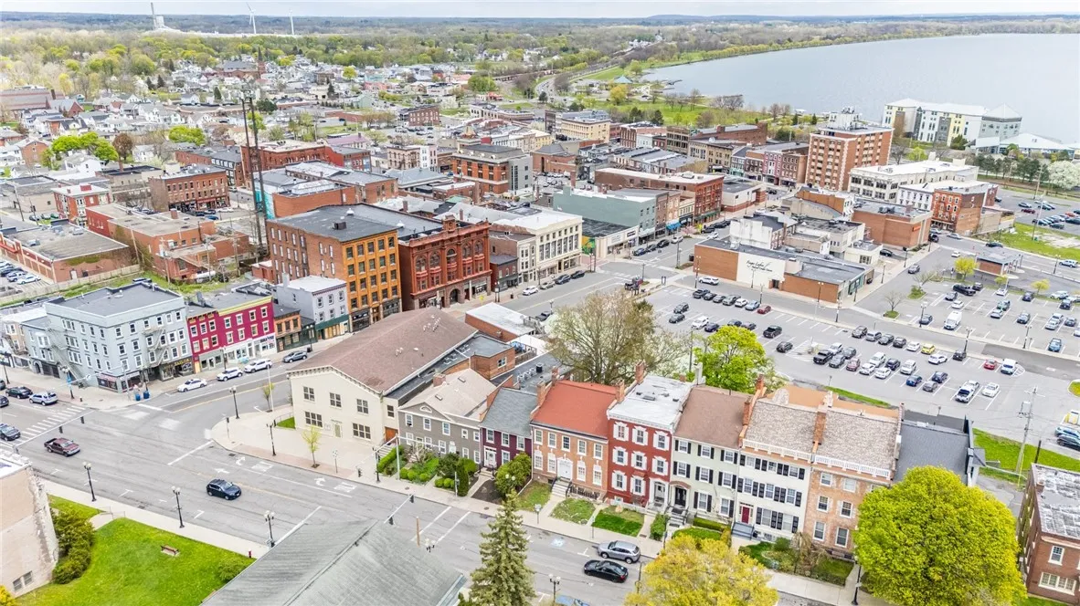 379 South Main Street, Geneva City, New York 14456, Geneva City, New York 14456, 7 Bedrooms Bedrooms, ,3 BathroomsBathrooms,Residential,For Sale,379 South Main Street, Geneva City, New York 14456,R1622119