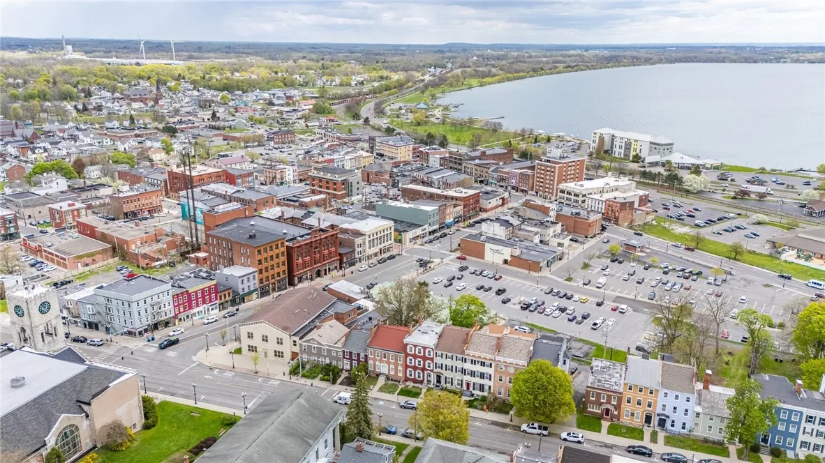 379 South Main Street, Geneva City, New York 14456, Geneva City, New York 14456, 7 Bedrooms Bedrooms, ,3 BathroomsBathrooms,Residential,For Sale,379 South Main Street, Geneva City, New York 14456,R1622119