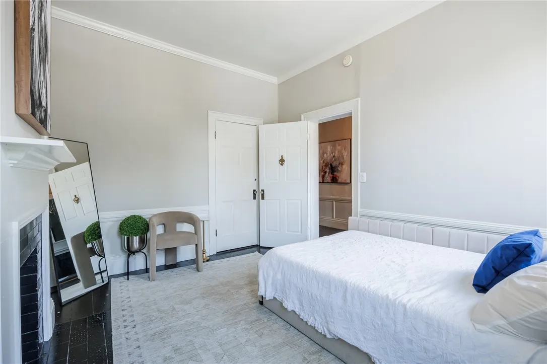 379 South Main Street, Geneva City, New York 14456, Geneva City, New York 14456, 7 Bedrooms Bedrooms, ,3 BathroomsBathrooms,Residential,For Sale,379 South Main Street, Geneva City, New York 14456,R1622119