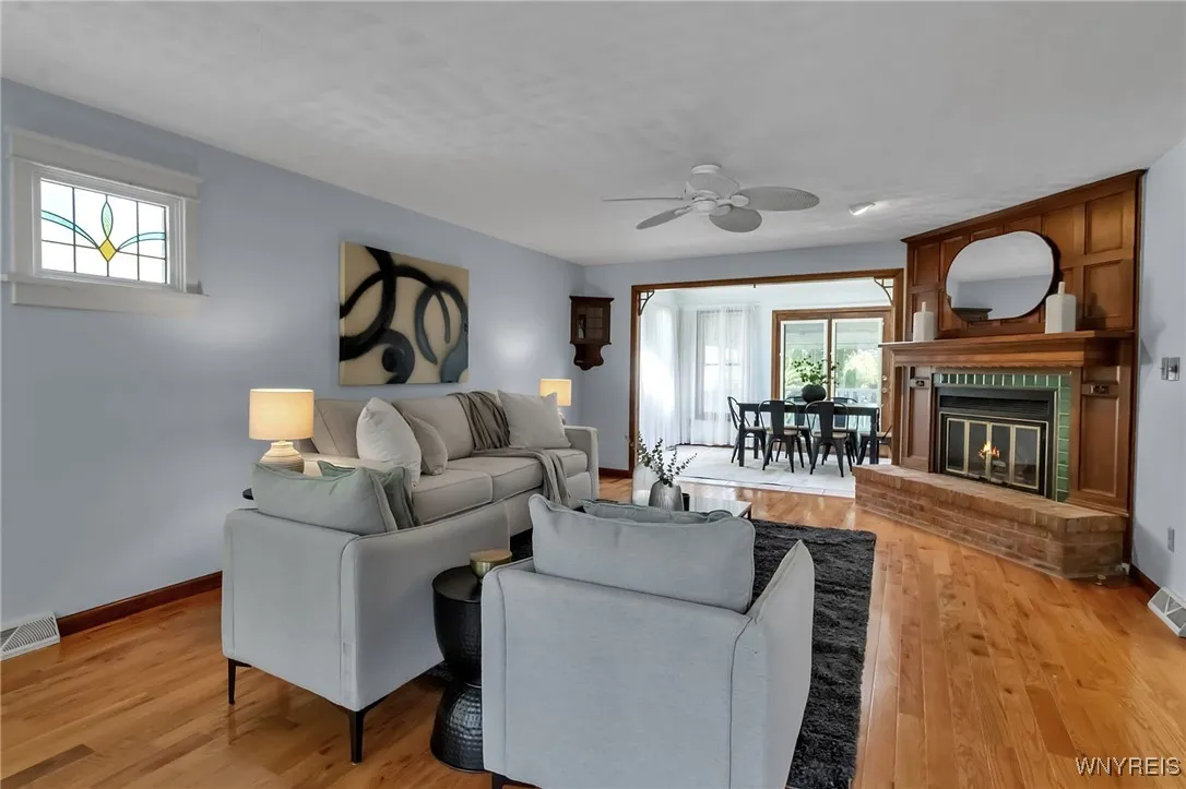 198 Hickory Hill Road, Amherst, New York 14221, Amherst, New York 14221, 2 Bedrooms Bedrooms, 7 Rooms Rooms,2 BathroomsBathrooms,Residential,For Sale,198 Hickory Hill Road, Amherst, New York 14221,B1620339