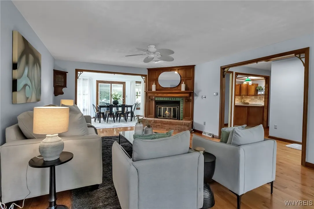 198 Hickory Hill Road, Amherst, New York 14221, Amherst, New York 14221, 2 Bedrooms Bedrooms, 7 Rooms Rooms,2 BathroomsBathrooms,Residential,For Sale,198 Hickory Hill Road, Amherst, New York 14221,B1620339